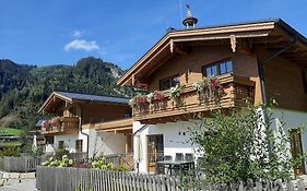 Hochalmbahnen Chalets Rauris 1-04, Maislaufeldweg 1D